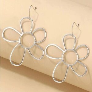 Sliver flower earrings